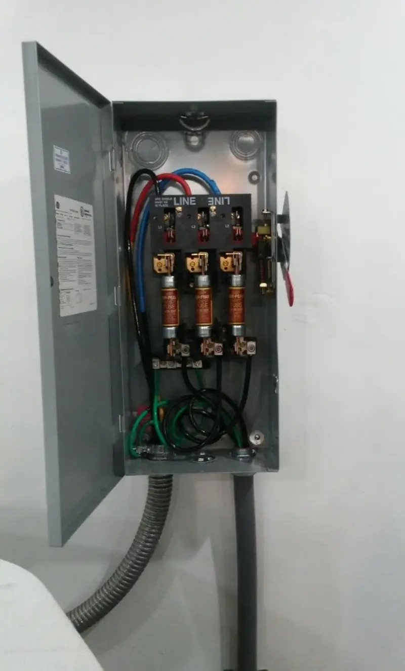 Three-phase disconnect switch installed for Electrical Wiring & Rewiring in Granby
